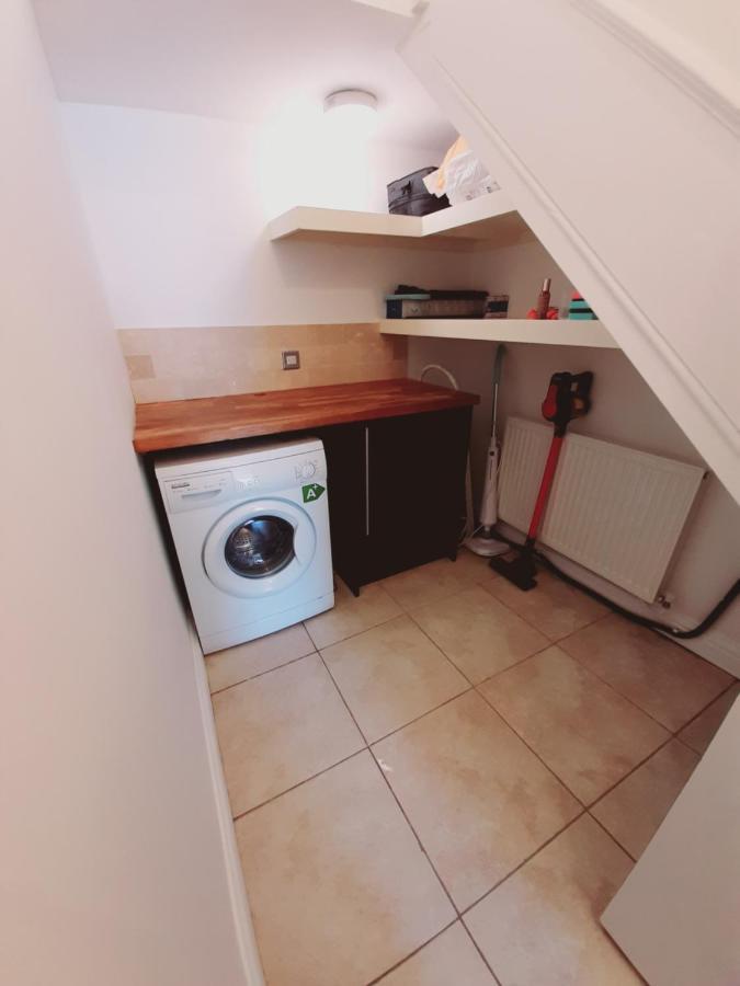 Cosy 1 Bedroom Apartment In The Heart Of Llandudno Bagian luar foto
